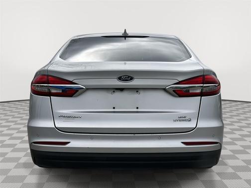 2019 Ford Fusion Hybrid SE