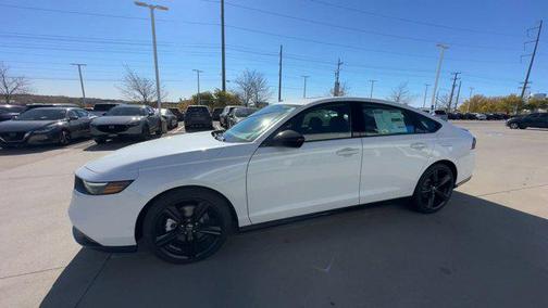 2025 Honda Accord Hybrid Base