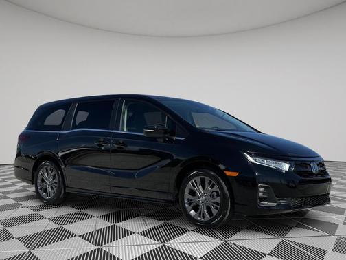 NH-731P/CRYSTAL BL 2026 Honda Odyssey Touring