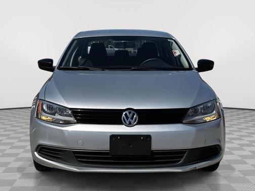 Reflex Silver Metallic 2014 Volkswagen Jetta Auto S