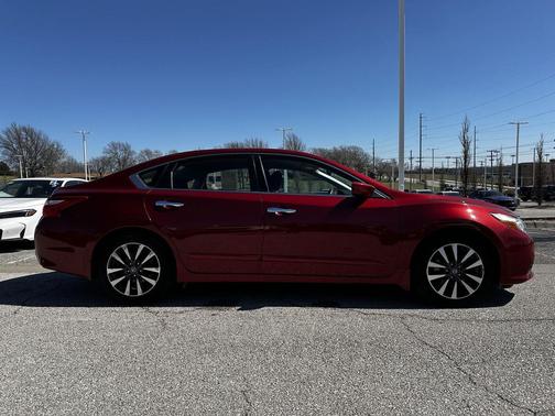 2017 Nissan Altima 2.5 SV