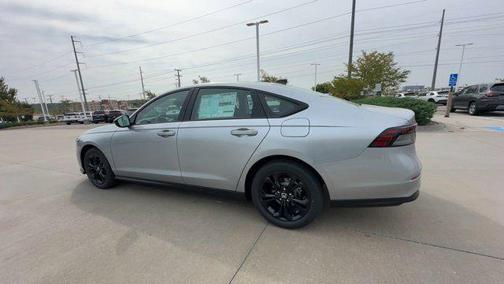 2025 Honda Accord Sport SE 1.5T