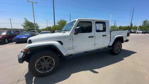 2022 Jeep Gladiator Overland