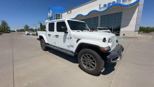 2022 Jeep Gladiator Overland