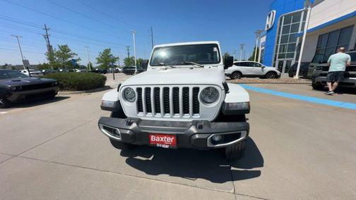 2022 Jeep Gladiator Overland