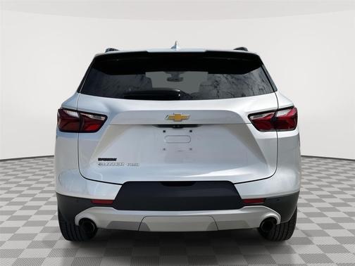 Silver Ice Metallic 2019 Chevrolet Blazer 3LT