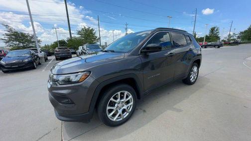 2024 Jeep Compass Latitude Lux