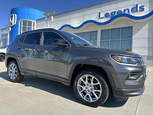 2024 Jeep Compass Latitude Lux