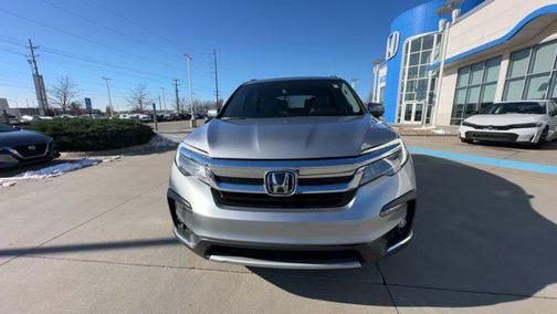 2019 Honda Pilot Touring 8-Passenger