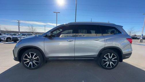 2019 Honda Pilot Touring 8-Passenger