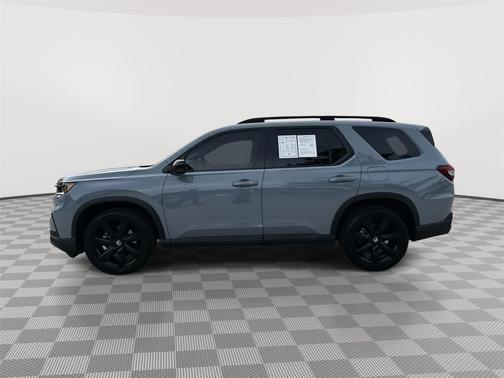 Sonic Gray Pearl 2025 Honda Pilot Black Edition