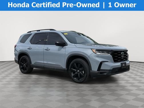Sonic Gray Pearl 2025 Honda Pilot Black Edition