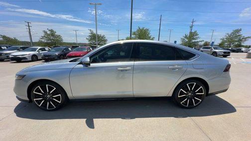 2025 Honda Accord Hybrid Touring