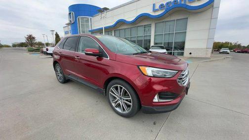 2019 Ford Edge Titanium