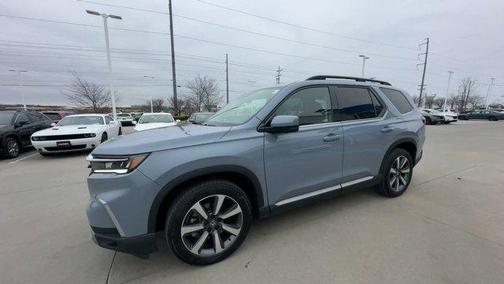 2023 Honda Pilot AWD Elite