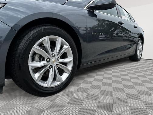 Shadow Gray Metallic 2021 Chevrolet Malibu FWD LT