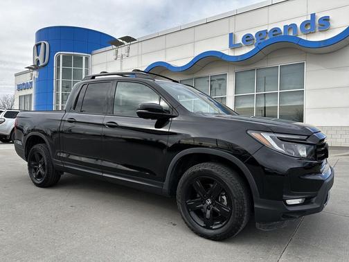 2023 Honda Ridgeline Black