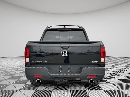 2023 Honda Ridgeline Black