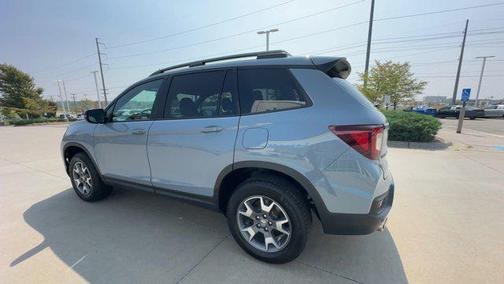 2022 Honda Passport AWD TrailSport