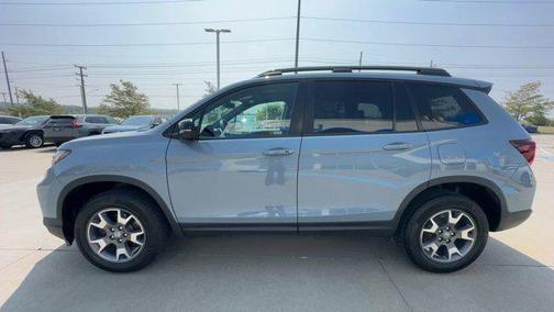 2022 Honda Passport AWD TrailSport