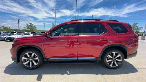 2023 Honda Pilot AWD Elite