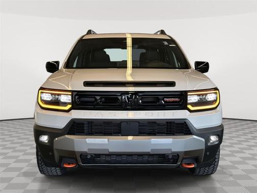 Platinum White Pearl 2026 Honda Passport AWD TrailSport Elite Blackout