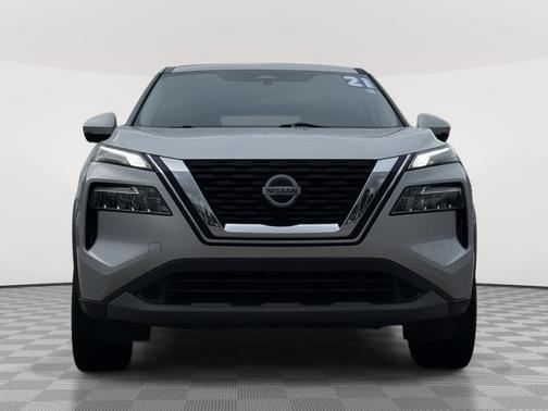 Brilliant Silver Metallic 2021 Nissan Rogue SV