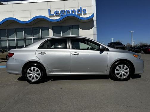 2011 Toyota Corolla LE