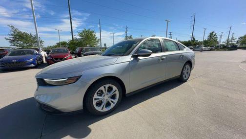 2025 Honda Accord LX 1.5T