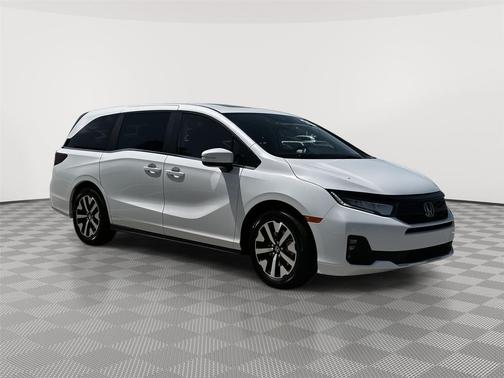 Platinum White Pearl 2026 Honda Odyssey EX-L