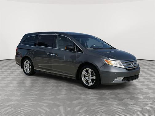 Polished Metal Metallic 2012 Honda Odyssey Touring Elite