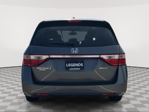 Polished Metal Metallic 2012 Honda Odyssey Touring Elite