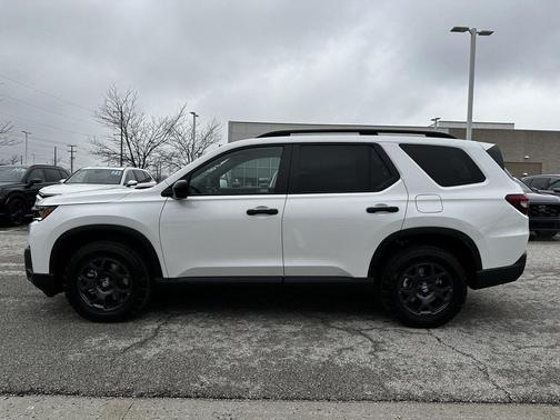 2026 Honda Pilot TrailSport