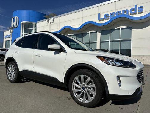 2021 Ford Escape Titanium