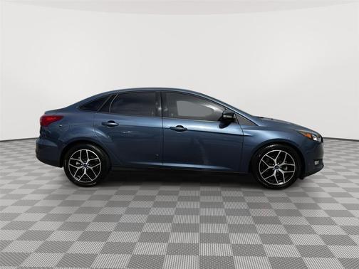 BLUE 2018 Ford Focus SEL