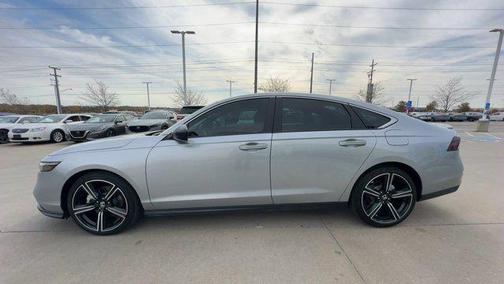 2025 Honda Accord Hybrid Base