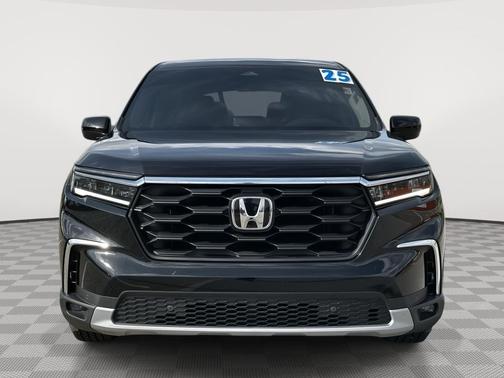 Crystal Black Pearl 2025 Honda Pilot EX-L