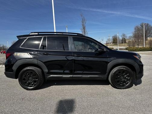 2022 Honda Passport AWD TrailSport