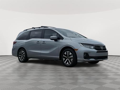 Solar Silver Metallic 2026 Honda Odyssey EX-L