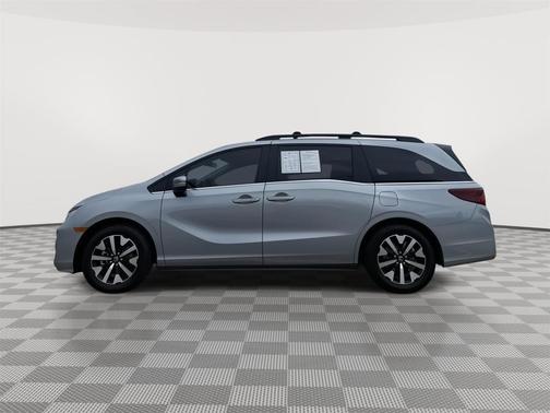 Solar Silver Metallic 2026 Honda Odyssey EX-L