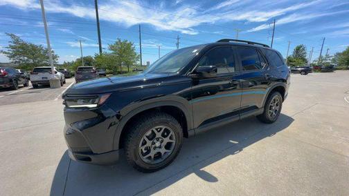 2025 Honda Pilot TrailSport