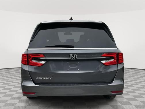 Modern Steel Metallic 2024 Honda Odyssey EX-L