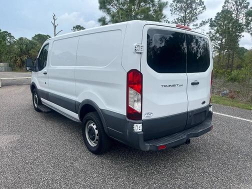 2017 Ford Transit-250 Base