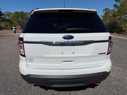 2013 Ford Explorer Base