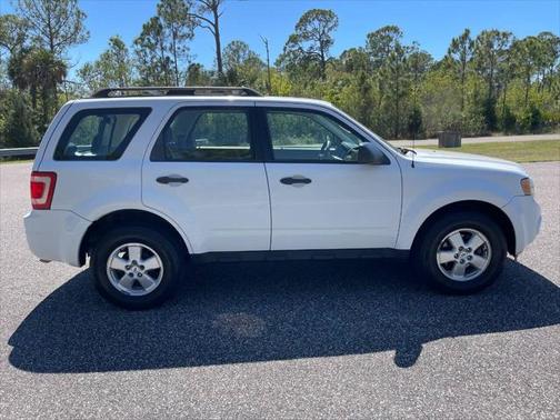 2010 Ford Escape XLS