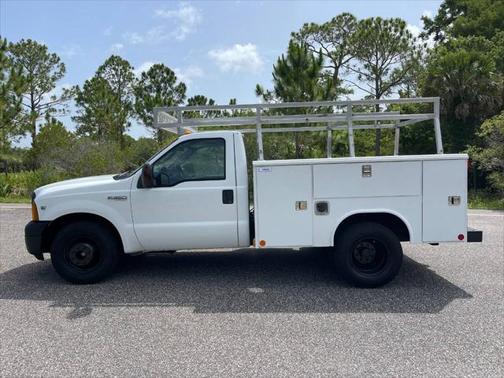 2007 Ford F-350 XL