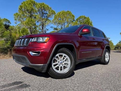 2019 Jeep Grand Cherokee Laredo