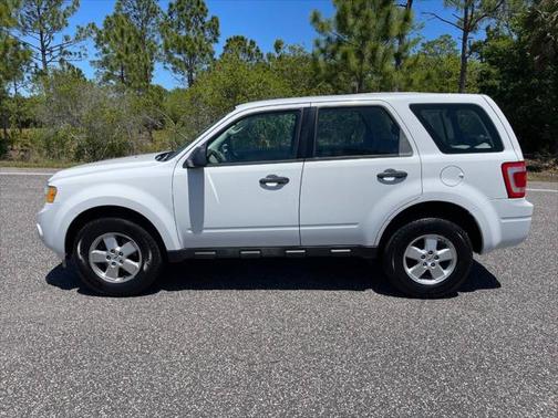 2009 Ford Escape XLS