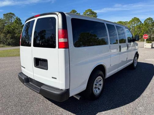 2012 Chevrolet Express 1500 LS