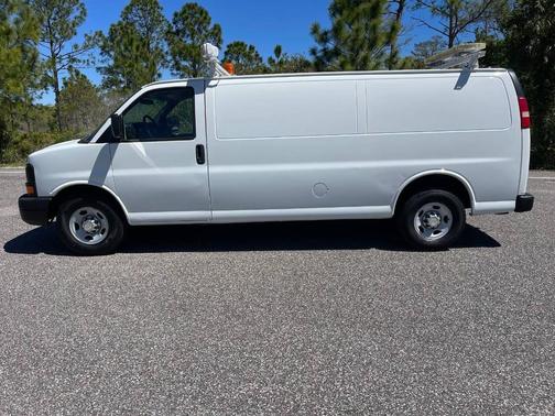 2011 Chevrolet Express 3500 Work Van